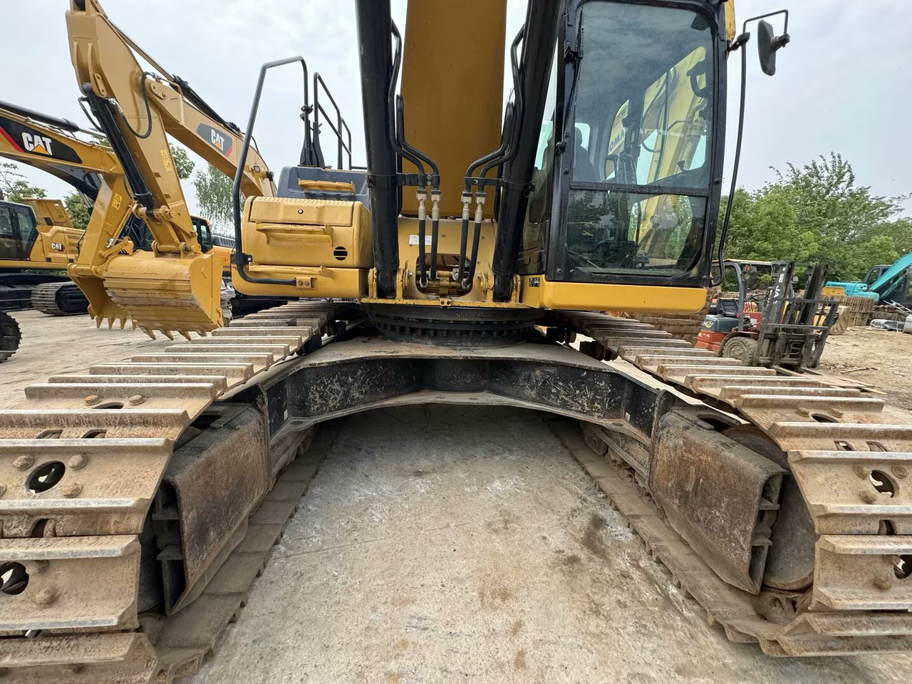 CATERPILLAR 336 GC CAT 336GC 349D2L - Excavadora de cadenas: foto 2 CATERPILLAR 336 GC CAT 336GC 349D2L - Excavadora de cadenas: foto 2