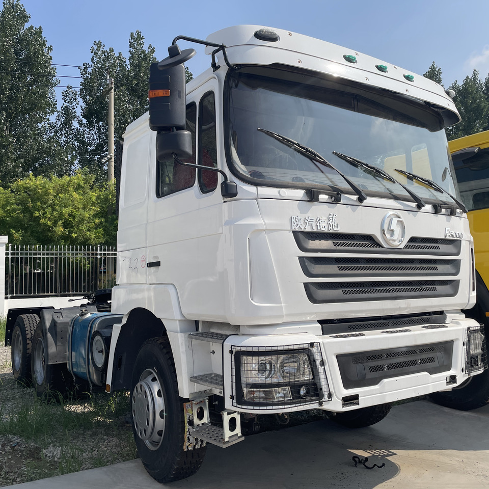 SHACMAN F3000 TRACTOR HEAD - Cabeza tractora: foto 1 SHACMAN F3000 TRACTOR HEAD - Cabeza tractora: foto 1