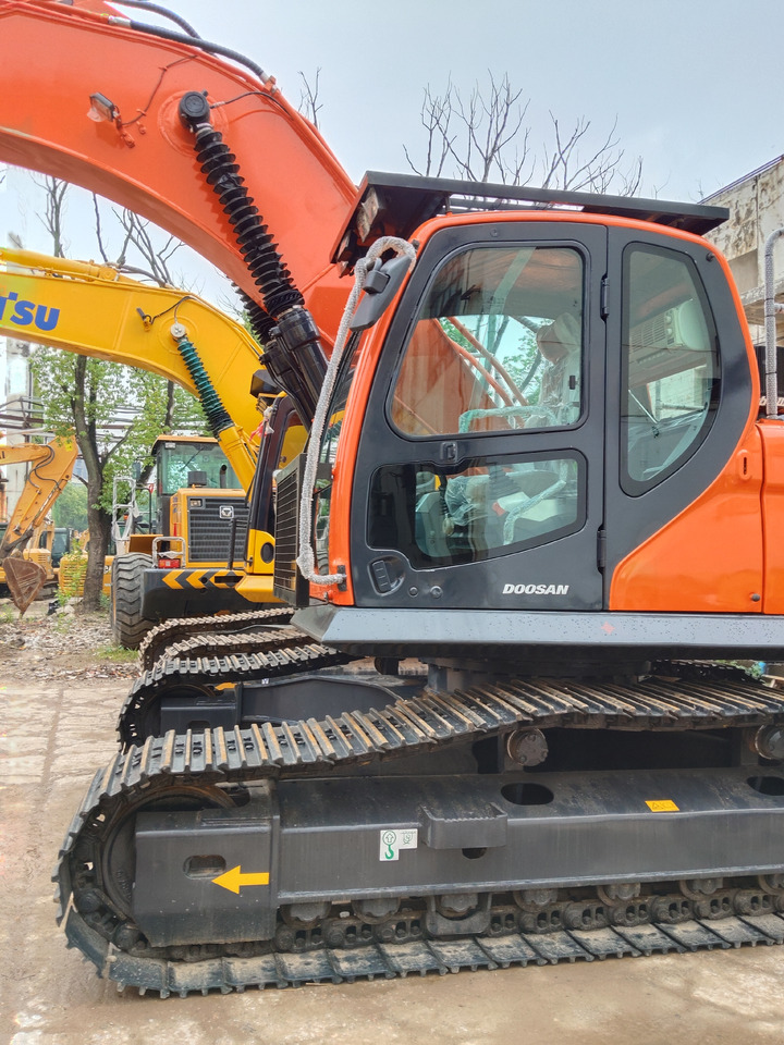 DOOSAN DX300LC - 9C DX300 DX300LCA - Excavadora de cadenas: foto 3 DOOSAN DX300LC - 9C DX300 DX300LCA - Excavadora de cadenas: foto 3