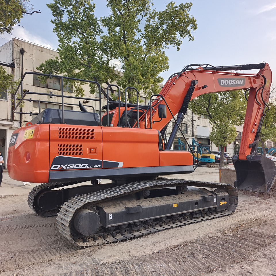 DOOSAN DX300LC-9C DX300 LC - Excavadora de cadenas: foto 1 DOOSAN DX300LC-9C DX300 LC - Excavadora de cadenas: foto 1