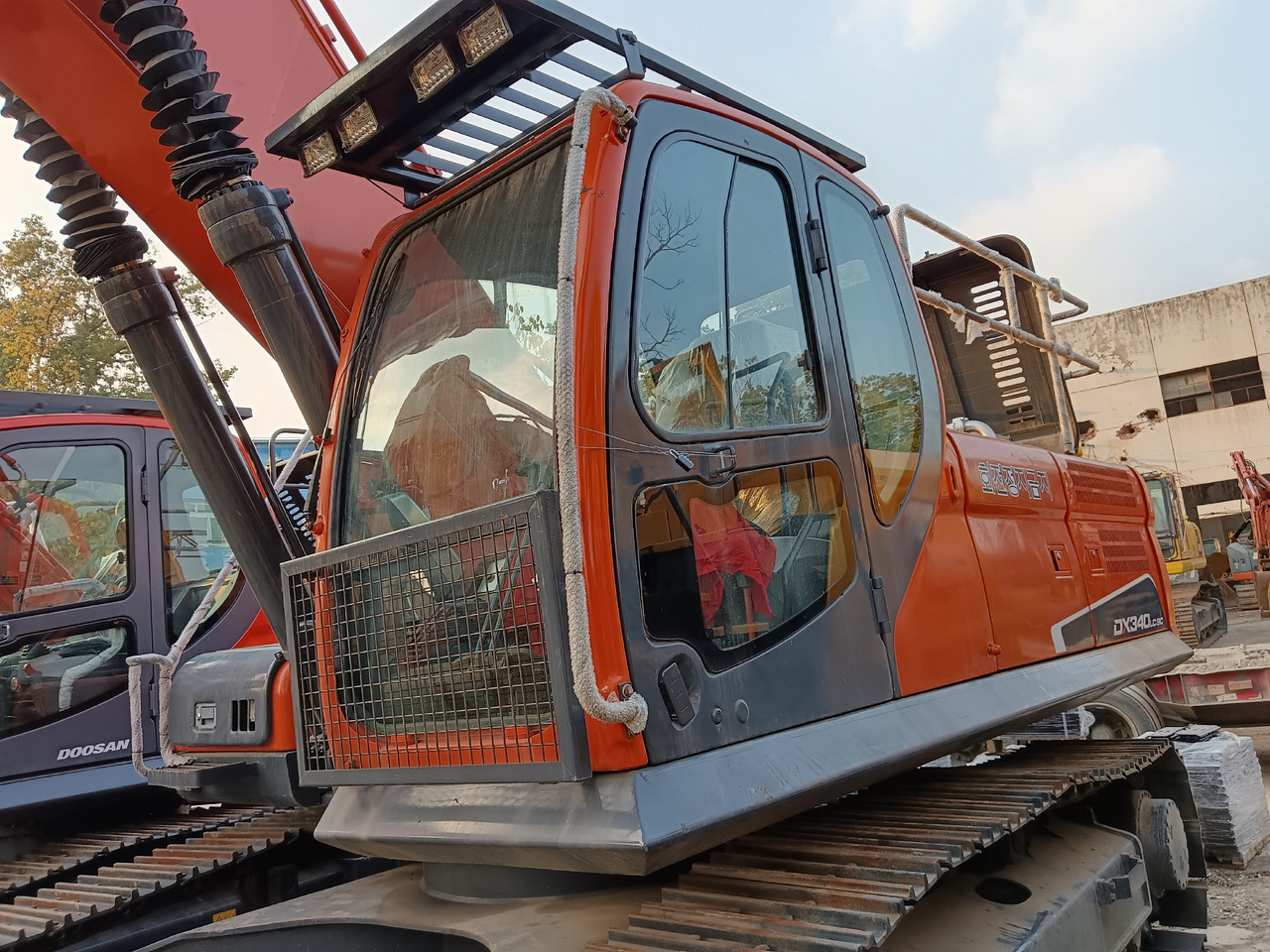 DOOSAN DX340LC - 9C DX340 LCA - Excavadora de cadenas: foto 5 DOOSAN DX340LC - 9C DX340 LCA - Excavadora de cadenas: foto 5