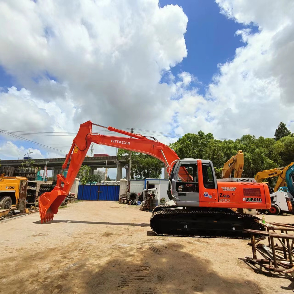 HITACHI ZX200-3 ZX200 - 3G - Excavadora de cadenas: foto 2 HITACHI ZX200-3 ZX200 - 3G - Excavadora de cadenas: foto 2