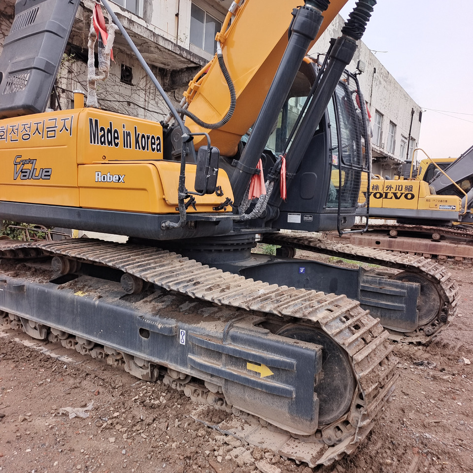 HYUNDAI 305LC-9S 305 LC - 9S 305LC-9T 330LC-9S - Excavadora de cadenas: foto 3 HYUNDAI 305LC-9S 305 LC - 9S 305LC-9T 330LC-9S - Excavadora de cadenas: foto 3