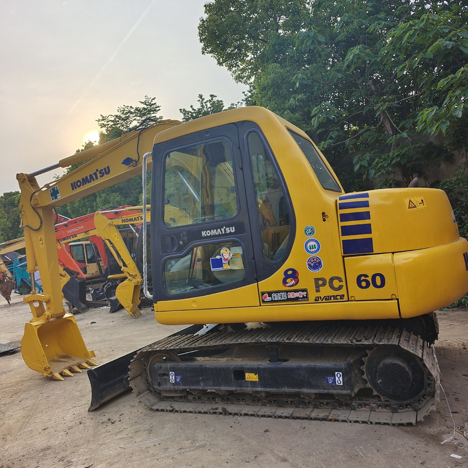 KOMATSU PC 60 - Miniexcavadora: foto 5 KOMATSU PC 60 - Miniexcavadora: foto 5
