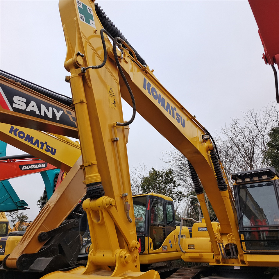 KOMATSU PC210LC-8 PC 210 LC - 8 - Excavadora de cadenas: foto 2 KOMATSU PC210LC-8 PC 210 LC - 8 - Excavadora de cadenas: foto 2