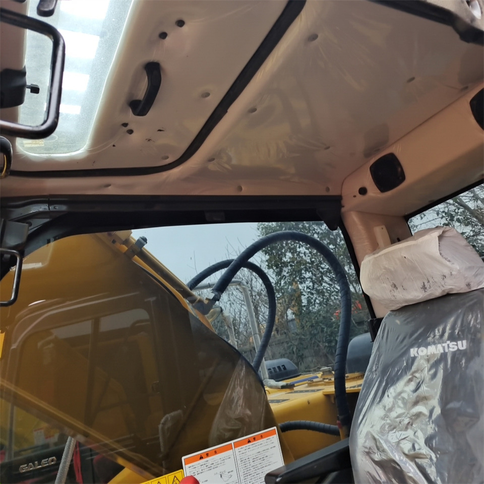KOMATSU PC210LC-8 PC 210 LC - 8 - Excavadora de cadenas: foto 5 KOMATSU PC210LC-8 PC 210 LC - 8 - Excavadora de cadenas: foto 5