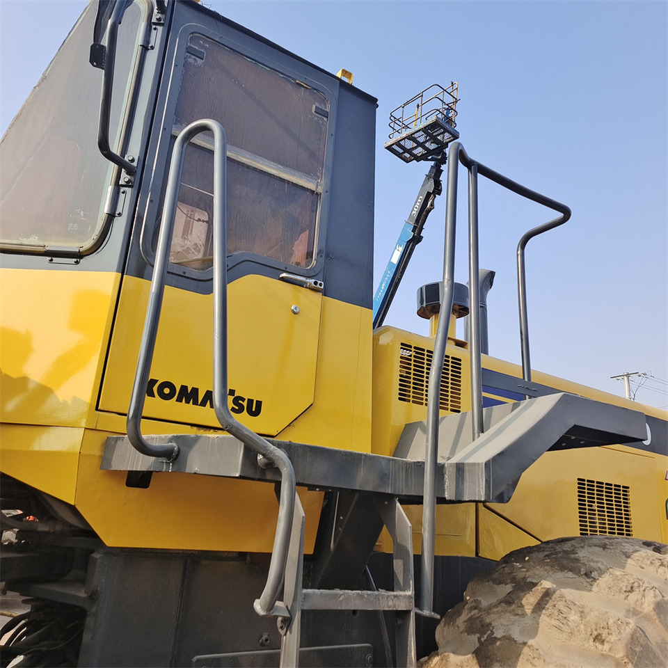 Cargadora de ruedas KOMATSU WA470-3: foto 30