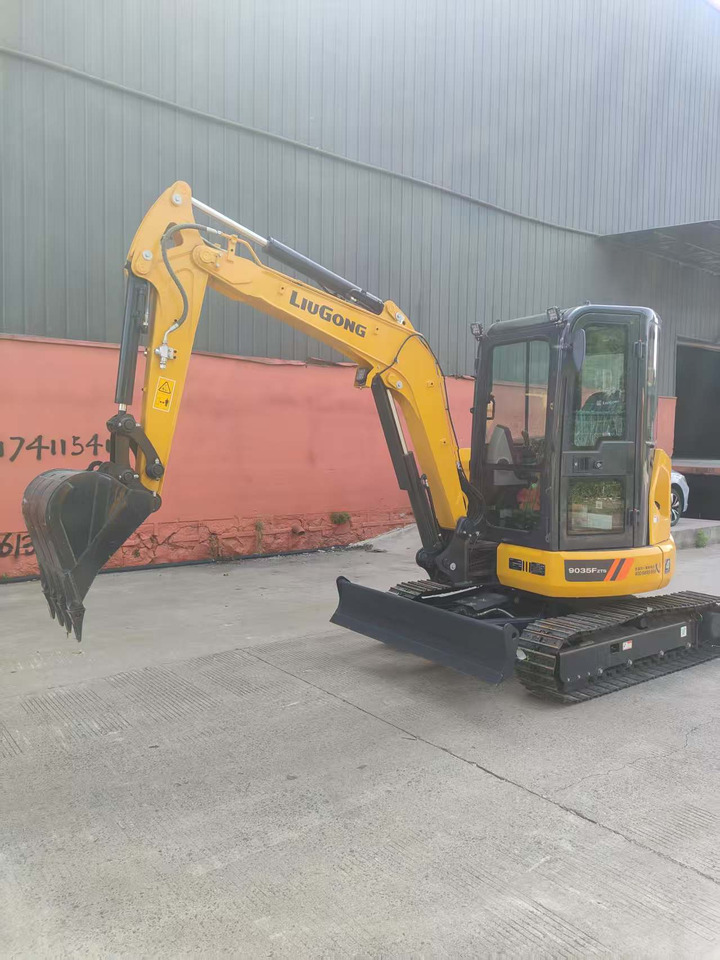 Miniexcavadora nuevo LIUGONG 9035F ZTSG4 BRAND NEW 3.8 TON 3 TON 4 TON MINI DIGGER: foto 16 Miniexcavadora nuevo LIUGONG 9035F ZTSG4 BRAND NEW 3.8 TON 3 TON 4 TON MINI DIGGER: foto 16