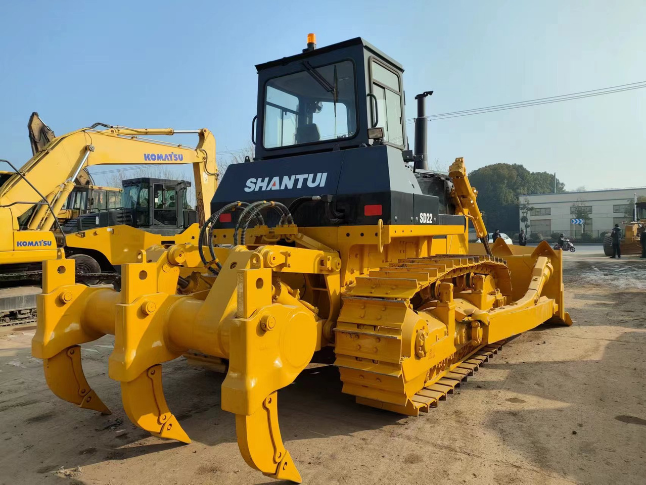 SHANTUI SD 22 DOZER - Bulldozer: foto 4 SHANTUI SD 22 DOZER - Bulldozer: foto 4