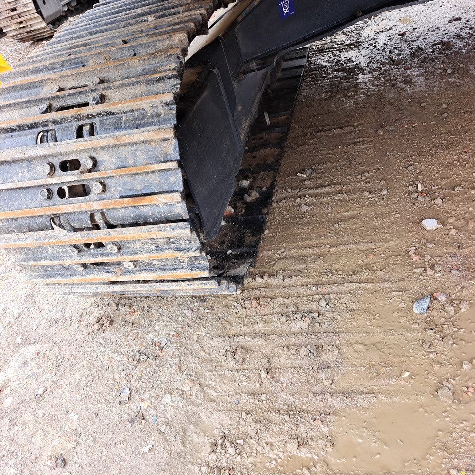 VOLVO EC210D EC210B - Excavadora de cadenas: foto 5 VOLVO EC210D EC210B - Excavadora de cadenas: foto 5