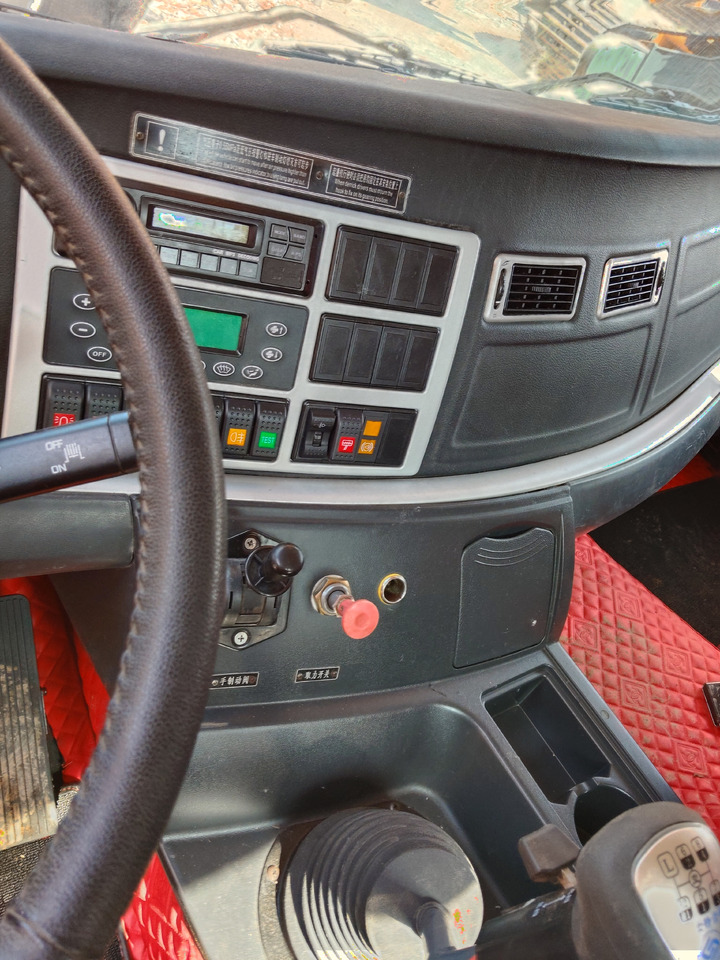 XCMG XCT50K 50 TON - Autogrúa: foto 4 XCMG XCT50K 50 TON - Autogrúa: foto 4