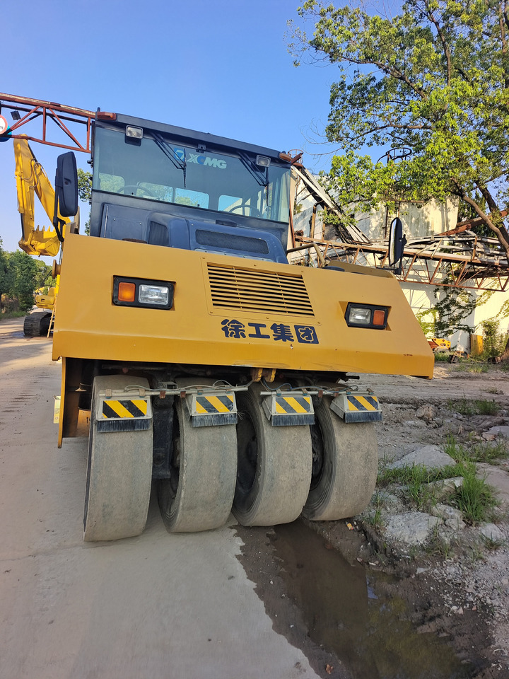 XCMG XP263 - Rodillo de neumáticos: foto 2 XCMG XP263 - Rodillo de neumáticos: foto 2