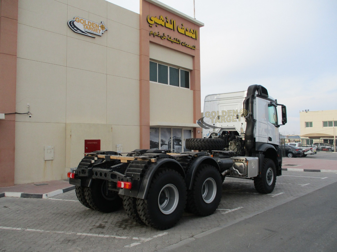 Mercedes-Benz Arocs 3342 6x6 Head Truck - Cabeza tractora: foto 3 Mercedes-Benz Arocs 3342 6x6 Head Truck - Cabeza tractora: foto 3