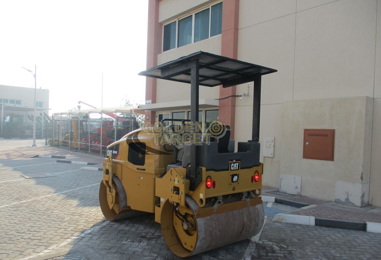 Caterpillar CB34B Double Drum Roller - Apisonadora de asfalto: foto 3 Caterpillar CB34B Double Drum Roller - Apisonadora de asfalto: foto 3
