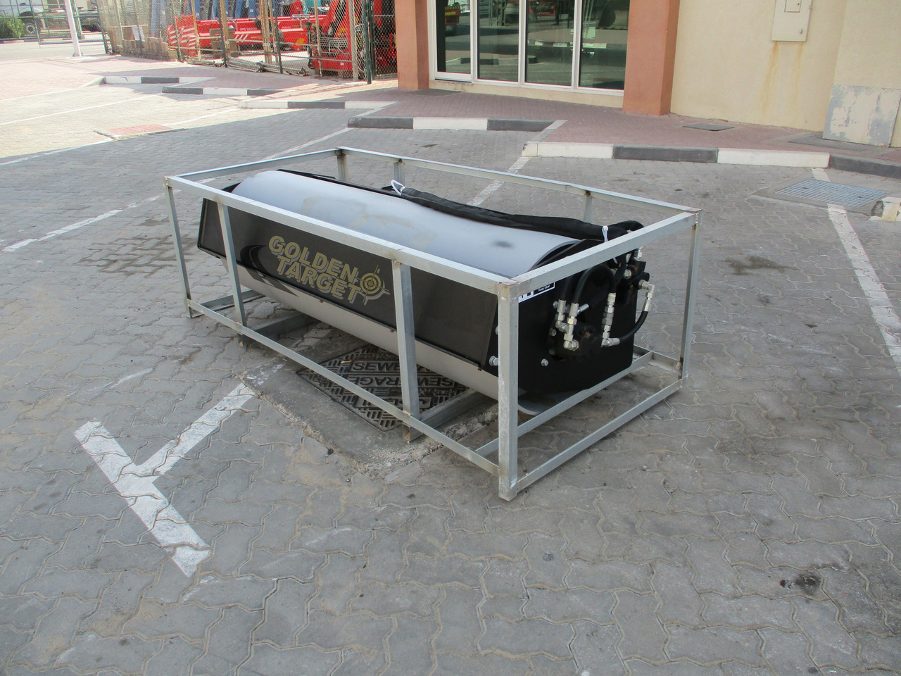 Suihe Skid Steer Vibratory Roller - Implemento: foto 1 Suihe Skid Steer Vibratory Roller - Implemento: foto 1