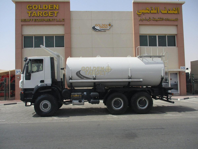 Iveco TRAKKER 380 - Camión cisterna: foto 5 Iveco TRAKKER 380 - Camión cisterna: foto 5