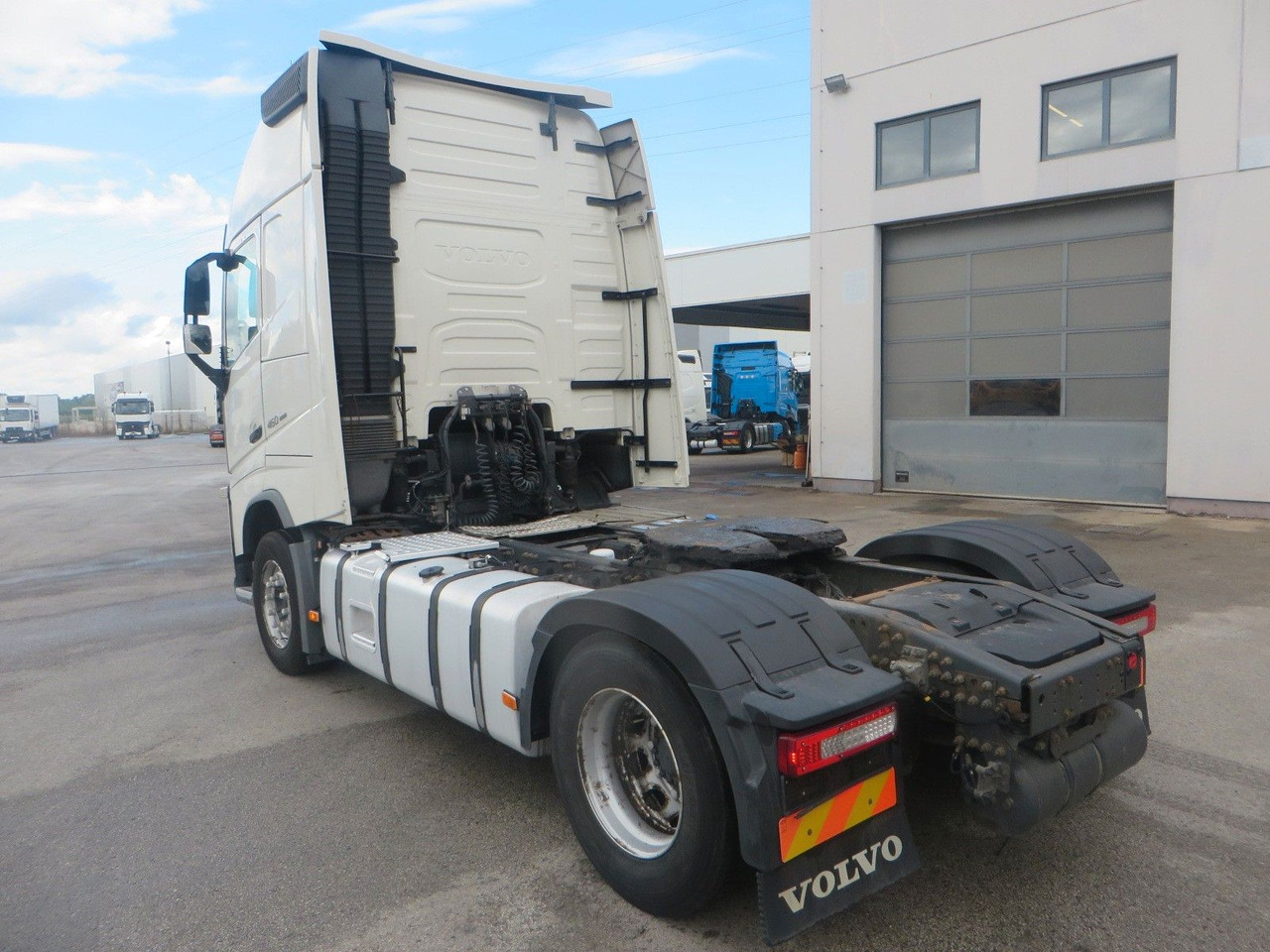 Volvo FH460 4x2Tractor XL - Cabeza tractora: foto 4 Volvo FH460 4x2Tractor XL - Cabeza tractora: foto 4