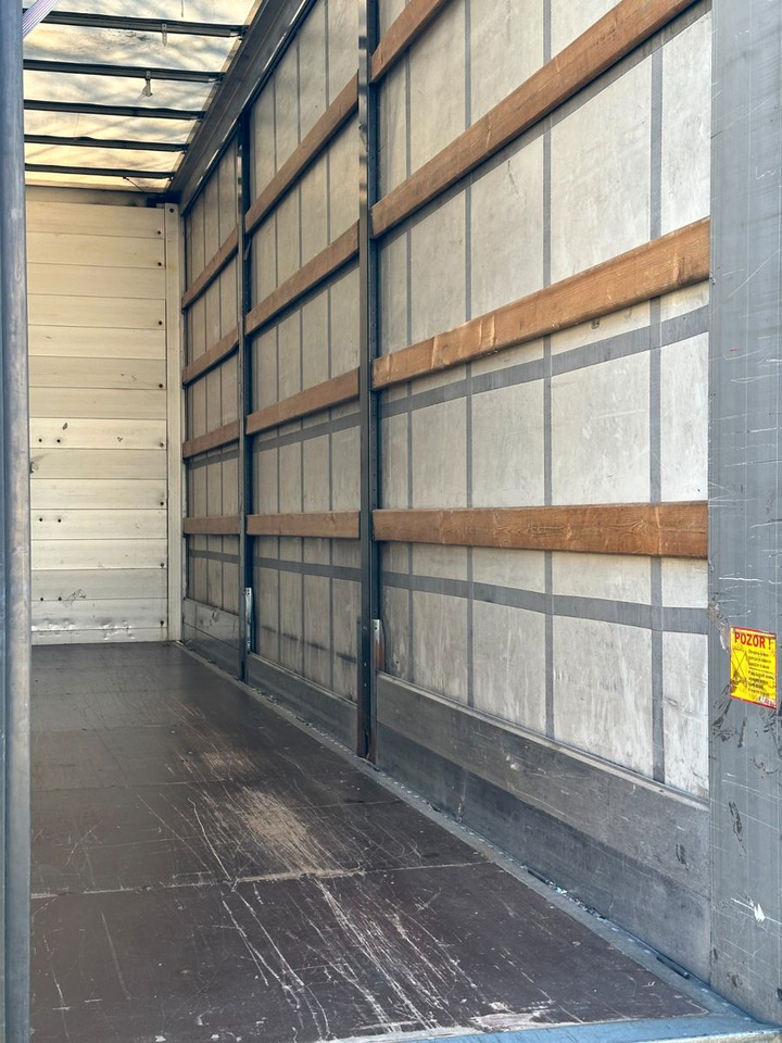 Leasing de  Renault D16 4x2 TILT body 7.70m Renault D16 4x2 TILT body 7.70m: foto 10 Leasing de  Renault D16 4x2 TILT body 7.70m Renault D16 4x2 TILT body 7.70m: foto 10