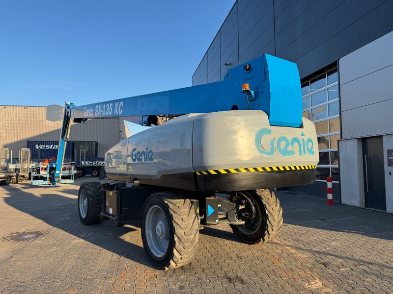 Genie SX 135 XC - Plataforma telescopica: foto 3 Genie SX 135 XC - Plataforma telescopica: foto 3