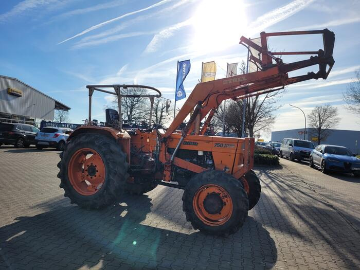 Fiat 750 DT - Tractor: foto 3 Fiat 750 DT - Tractor: foto 3