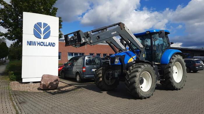 New Holland T6070 - Tractor: foto 1 New Holland T6070 - Tractor: foto 1