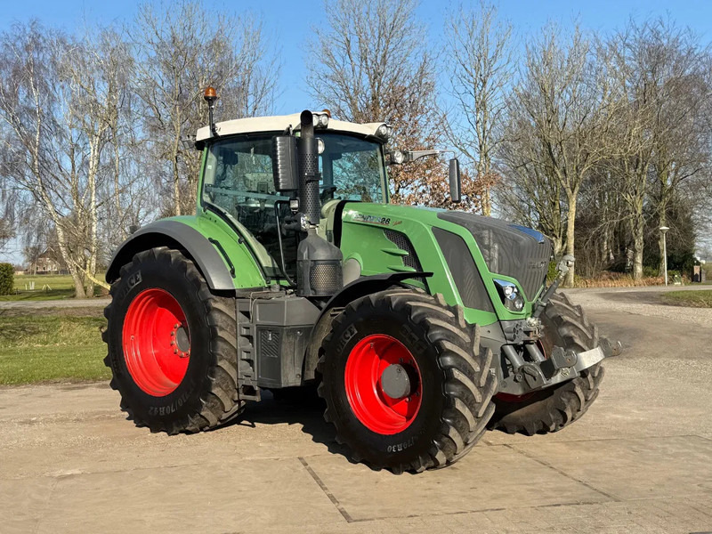 Fendt Vario 828 Profi plus 50 KM Vario 828 Profi plus 50 KM - Tractor: foto 1 Fendt Vario 828 Profi plus 50 KM Vario 828 Profi plus 50 KM - Tractor: foto 1