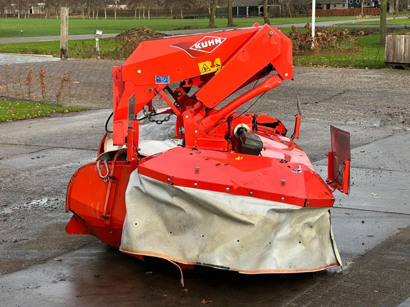 Krone FC 313 FF-F Frontmaaier Kneuzer Krone - Segadora: foto 5 Krone FC 313 FF-F Frontmaaier Kneuzer Krone - Segadora: foto 5