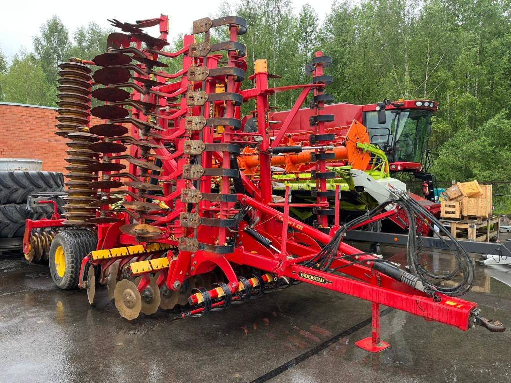 Vaderstad Carrier L 825  - Rastras: foto 1 Vaderstad Carrier L 825  - Rastras: foto 1