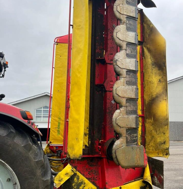 Pöttinger Novacat 8600 +Alpha Motion 306 - Segadora: foto 4 Pöttinger Novacat 8600 +Alpha Motion 306 - Segadora: foto 4