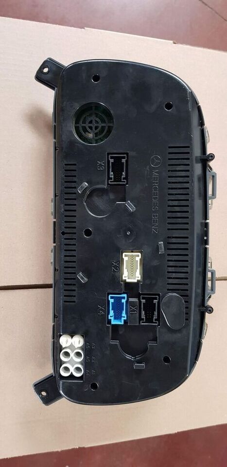 Continental FR/CPC Mercedes-Benz ACTROS MP2 - Unidad de control para Camión: foto 4 Continental FR/CPC Mercedes-Benz ACTROS MP2 - Unidad de control para Camión: foto 4