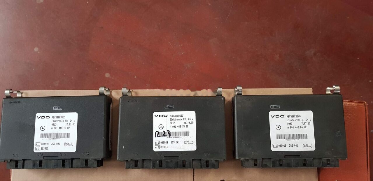 Mercedes-Benz ACTROS ATEGO - Unidad de control para Camión: foto 2 Mercedes-Benz ACTROS ATEGO - Unidad de control para Camión: foto 2