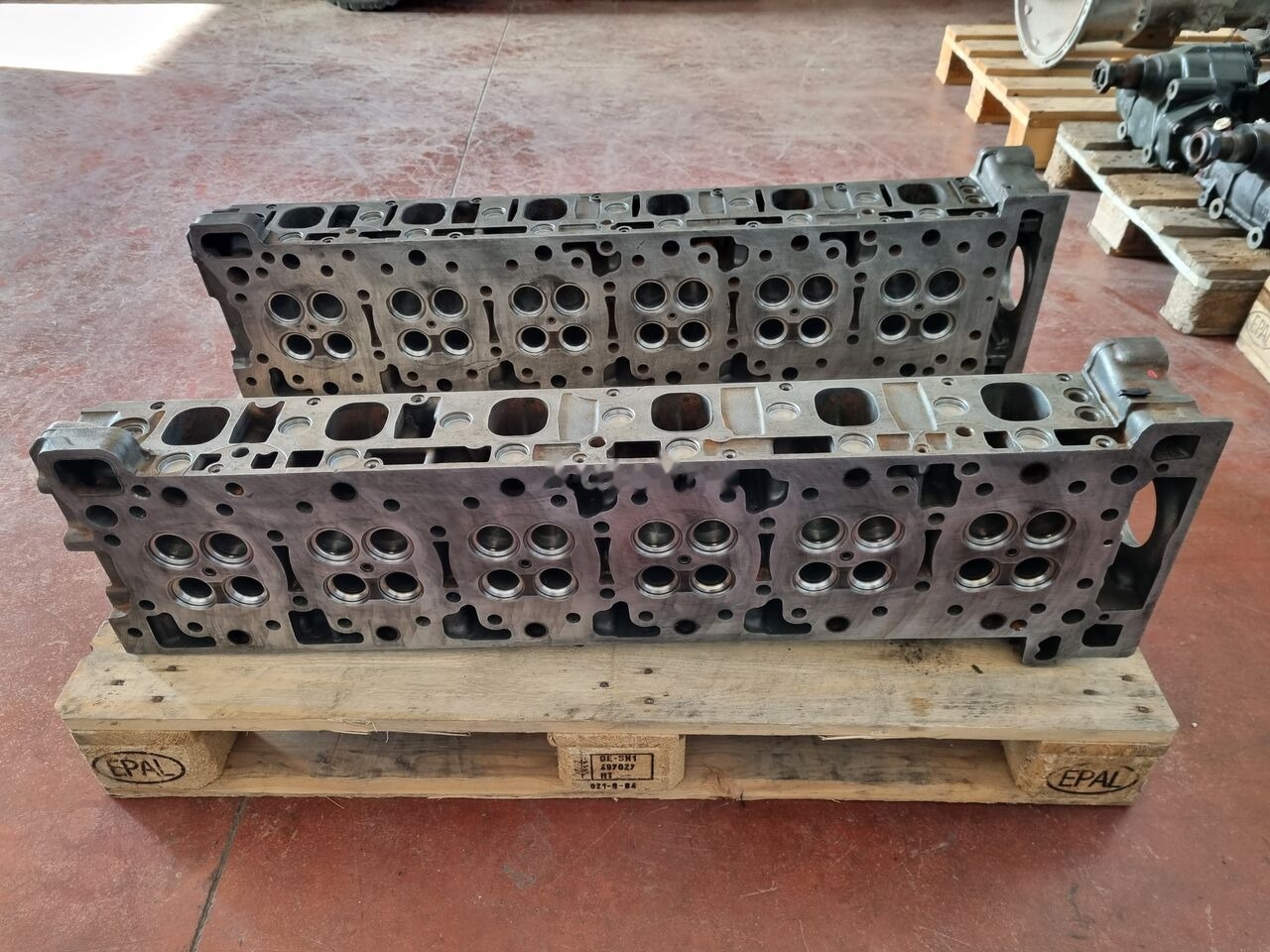 Mercedes-Benz ACTROS EURO 6 Mercedes-Benz ACTROS MP4 EURO 6 - Cabezal de bloque para Camión: foto 2 Mercedes-Benz ACTROS EURO 6 Mercedes-Benz ACTROS MP4 EURO 6 - Cabezal de bloque para Camión: foto 2