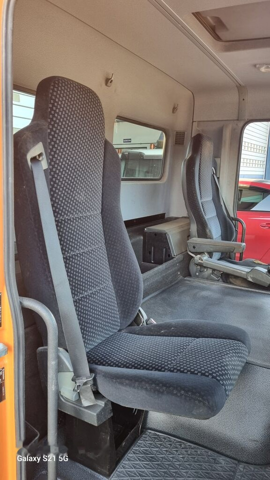 Mercedes-Benz CAB MERCEDES ACTROS MP3 MEDIUM 9436000020 Mercedes-Benz ACTROS MP3 - Cabina para Camión: foto 2 Mercedes-Benz CAB MERCEDES ACTROS MP3 MEDIUM 9436000020 Mercedes-Benz ACTROS MP3 - Cabina para Camión: foto 2
