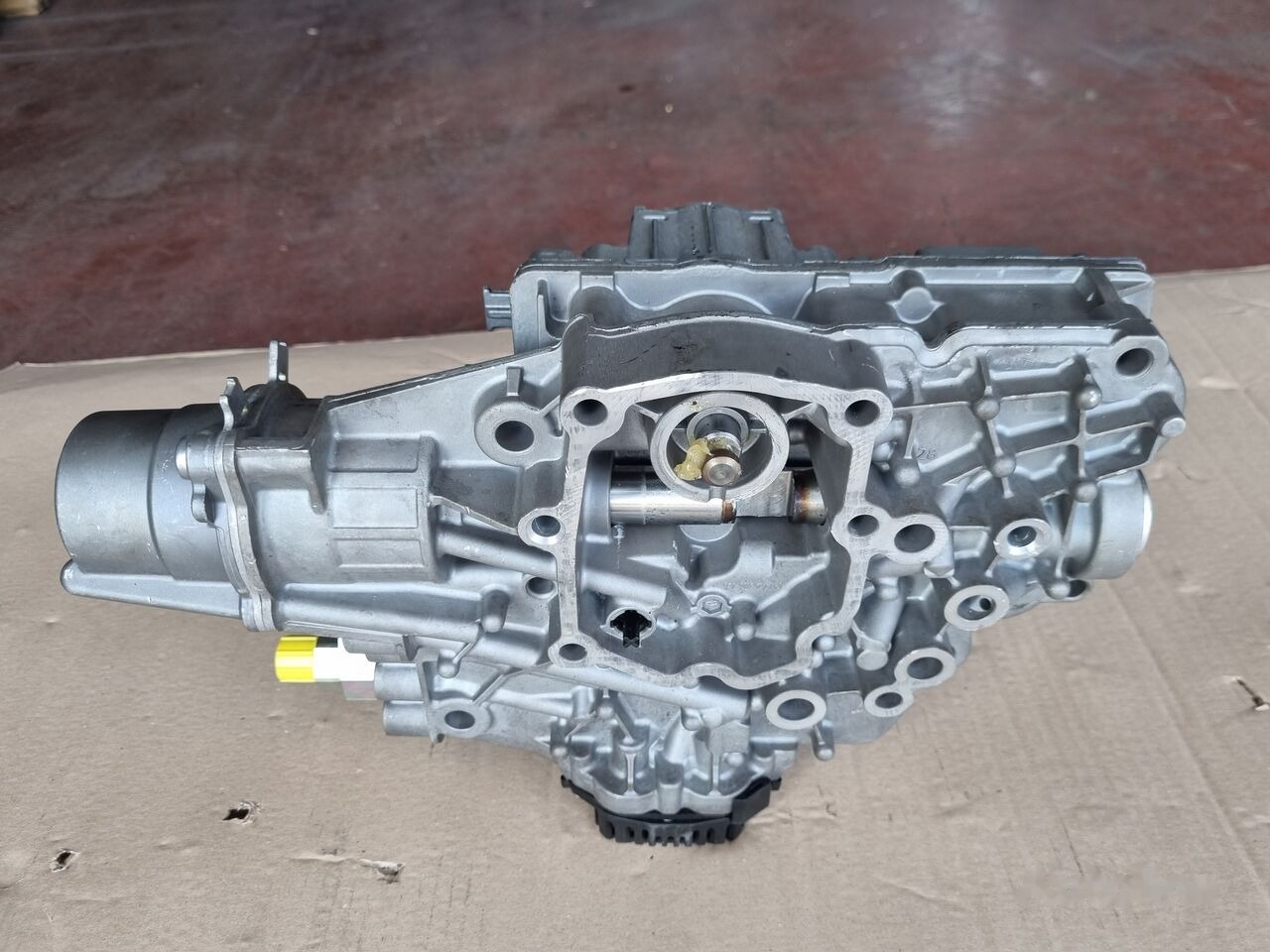 WABCO SHIFTING CYLINDER Mercedes-Benz ACTROS MP4 EURO 6 - Palanca de cambio para Camión: foto 2 WABCO SHIFTING CYLINDER Mercedes-Benz ACTROS MP4 EURO 6 - Palanca de cambio para Camión: foto 2