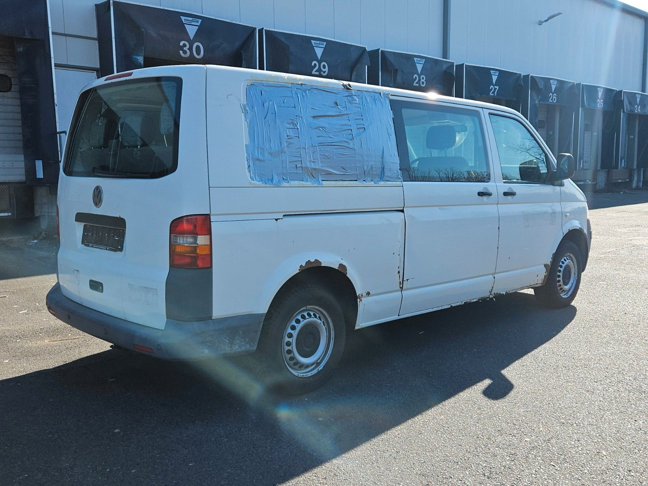 Volkswagen T5 9 Sitzer - Furgoneta de pasajeros: foto 3 Volkswagen T5 9 Sitzer - Furgoneta de pasajeros: foto 3