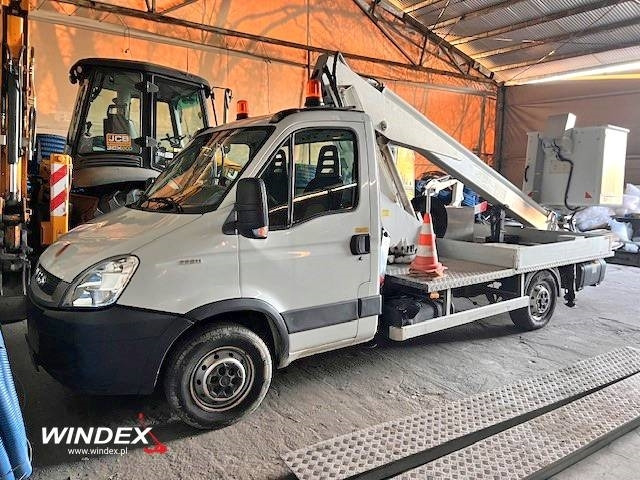 Camión con plataforma elevadora Multitel 160 Alu DS: foto 1