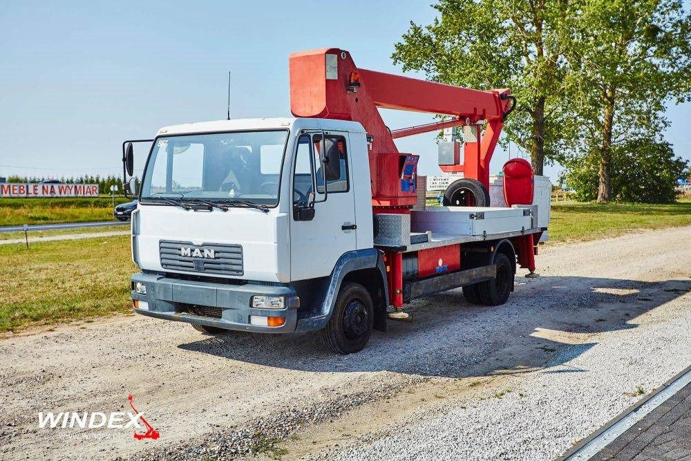 Wumag WT 170 - Camión con plataforma elevadora: foto 4 Wumag WT 170 - Camión con plataforma elevadora: foto 4