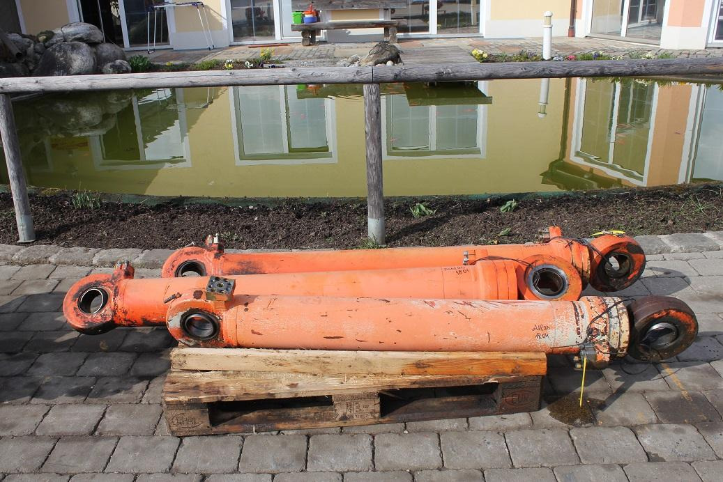 Atlas 1804 - Cilindro hidráulico para Maquinaria de construcción: foto 1 Atlas 1804 - Cilindro hidráulico para Maquinaria de construcción: foto 1