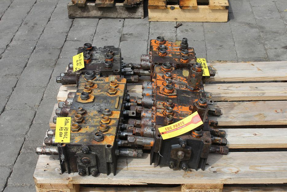 Atlas AB 1302 / AB 1500 - Válvula hidráulica para Maquinaria de construcción: foto 3 Atlas AB 1302 / AB 1500 - Válvula hidráulica para Maquinaria de construcción: foto 3