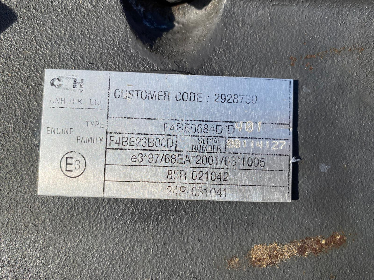 CNH Iveco F4BE 0684D aus Case WX 165 - Motor para Maquinaria de construcción: foto 3 CNH Iveco F4BE 0684D aus Case WX 165 - Motor para Maquinaria de construcción: foto 3