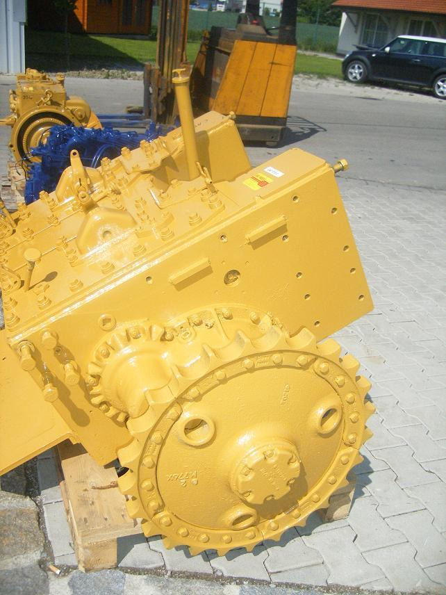 Caterpillar Planieraupe D 3 C/B - Transmisión para Maquinaria de construcción: foto 4 Caterpillar Planieraupe D 3 C/B - Transmisión para Maquinaria de construcción: foto 4