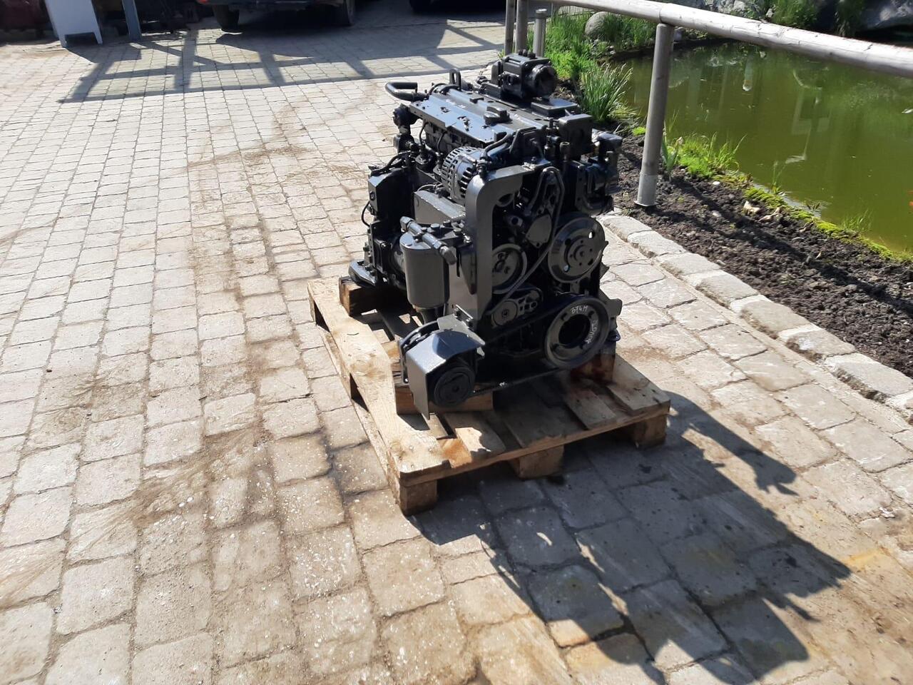 Deutz BF4M2012C aus Mecalac 714 - Motor para Maquinaria de construcción: foto 3 Deutz BF4M2012C aus Mecalac 714 - Motor para Maquinaria de construcción: foto 3