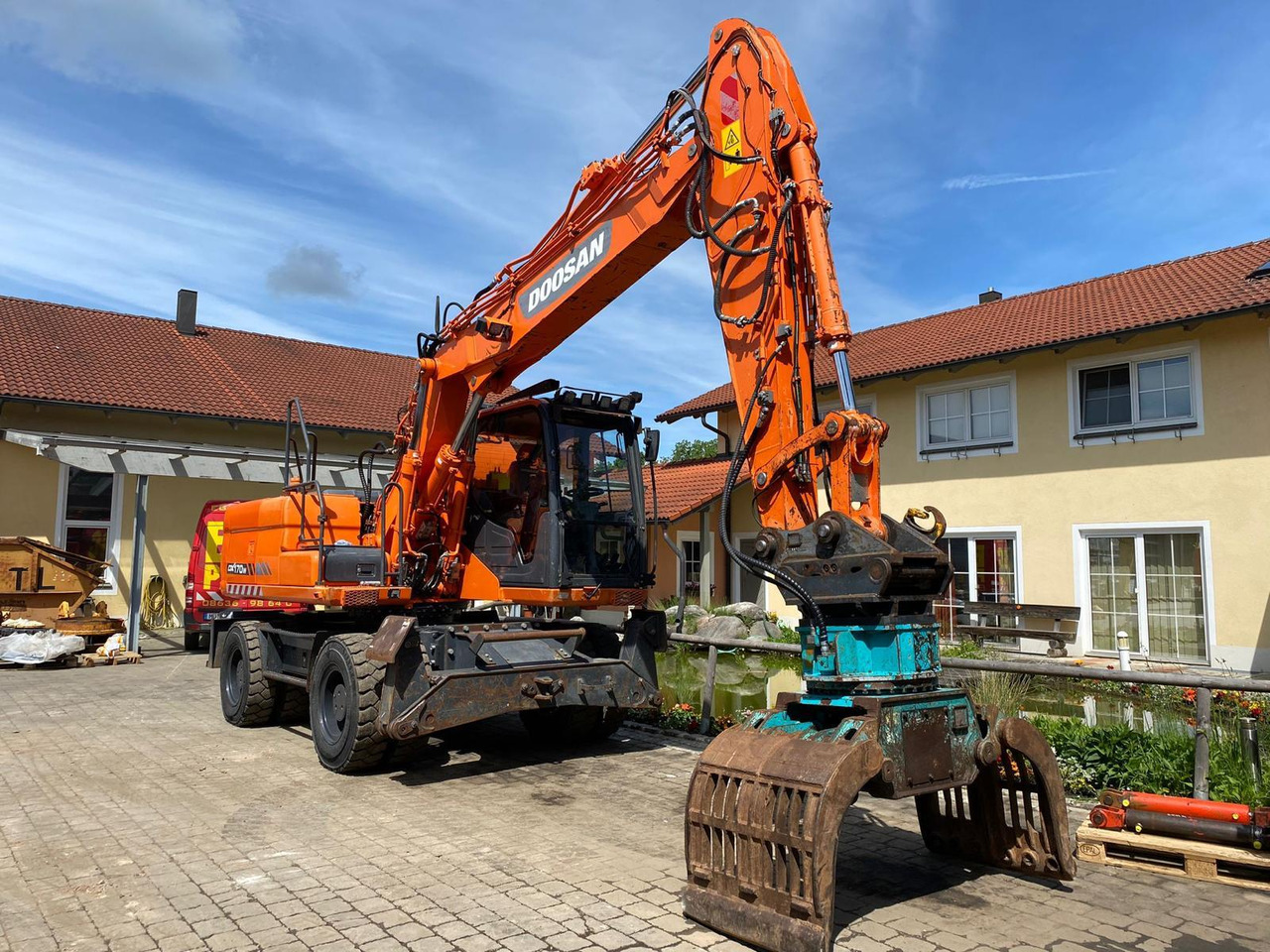 Doosan DX 170 W - Excavadora de ruedas: foto 2 Doosan DX 170 W - Excavadora de ruedas: foto 2
