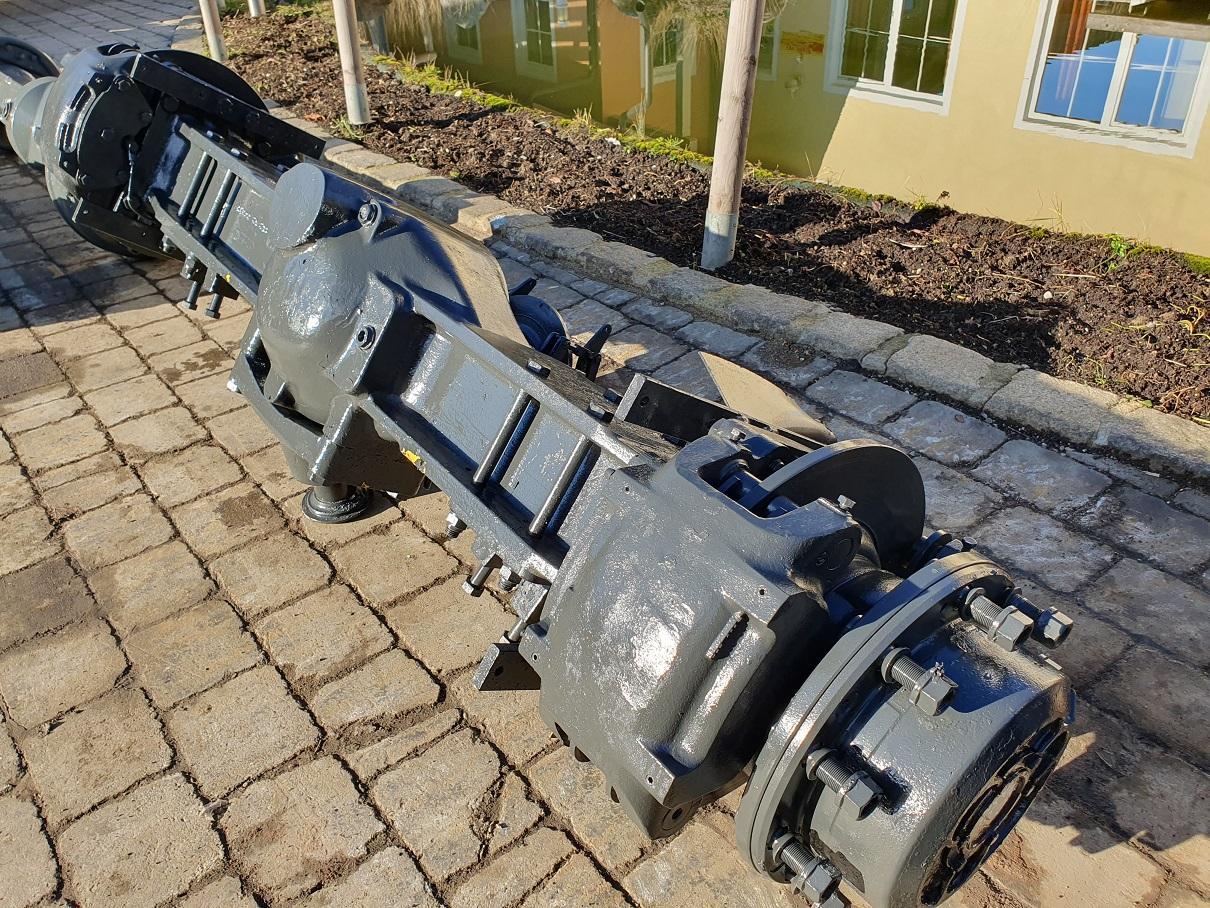 Faun O&K 23,2 - Eje y piezas para Maquinaria de construcción: foto 1 Faun O&K 23,2 - Eje y piezas para Maquinaria de construcción: foto 1