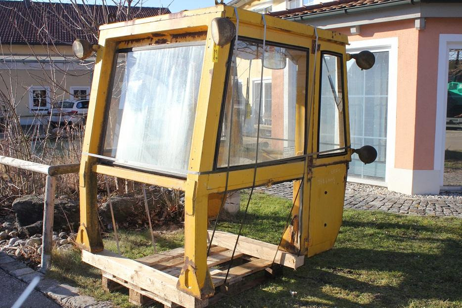 Hanomag 600C , 600 D - Cabina para Maquinaria de construcción: foto 3 Hanomag 600C , 600 D - Cabina para Maquinaria de construcción: foto 3