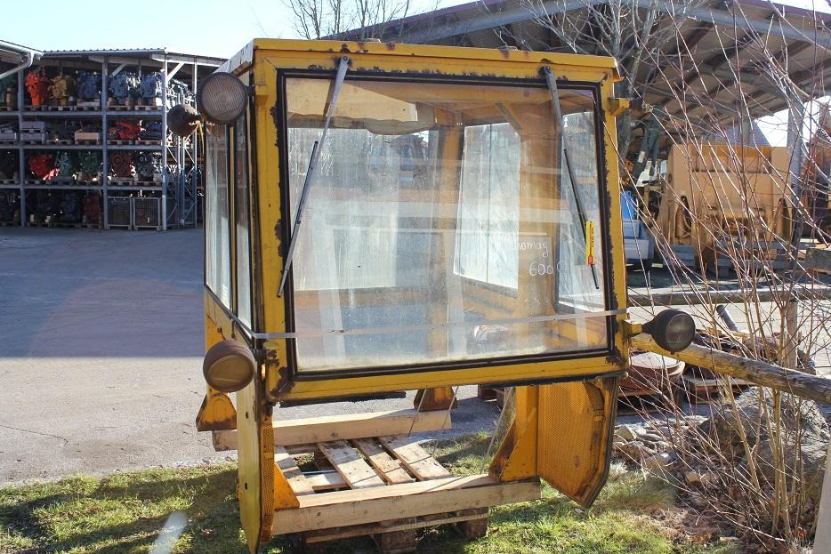 Hanomag 600C , 600 D - Cabina para Maquinaria de construcción: foto 5 Hanomag 600C , 600 D - Cabina para Maquinaria de construcción: foto 5