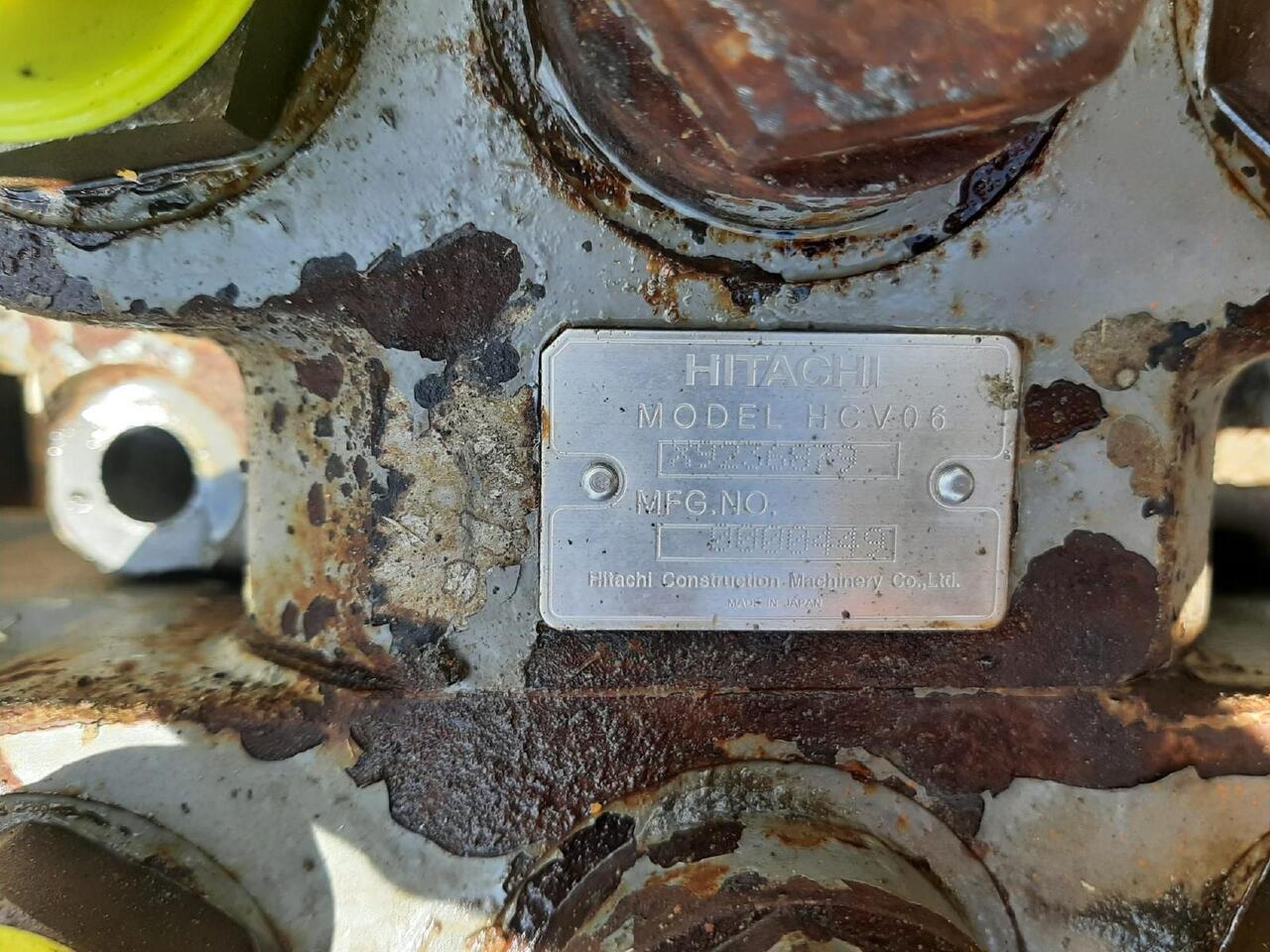 Hitachi ZW 220 - Válvula hidráulica para Maquinaria de construcción: foto 4 Hitachi ZW 220 - Válvula hidráulica para Maquinaria de construcción: foto 4