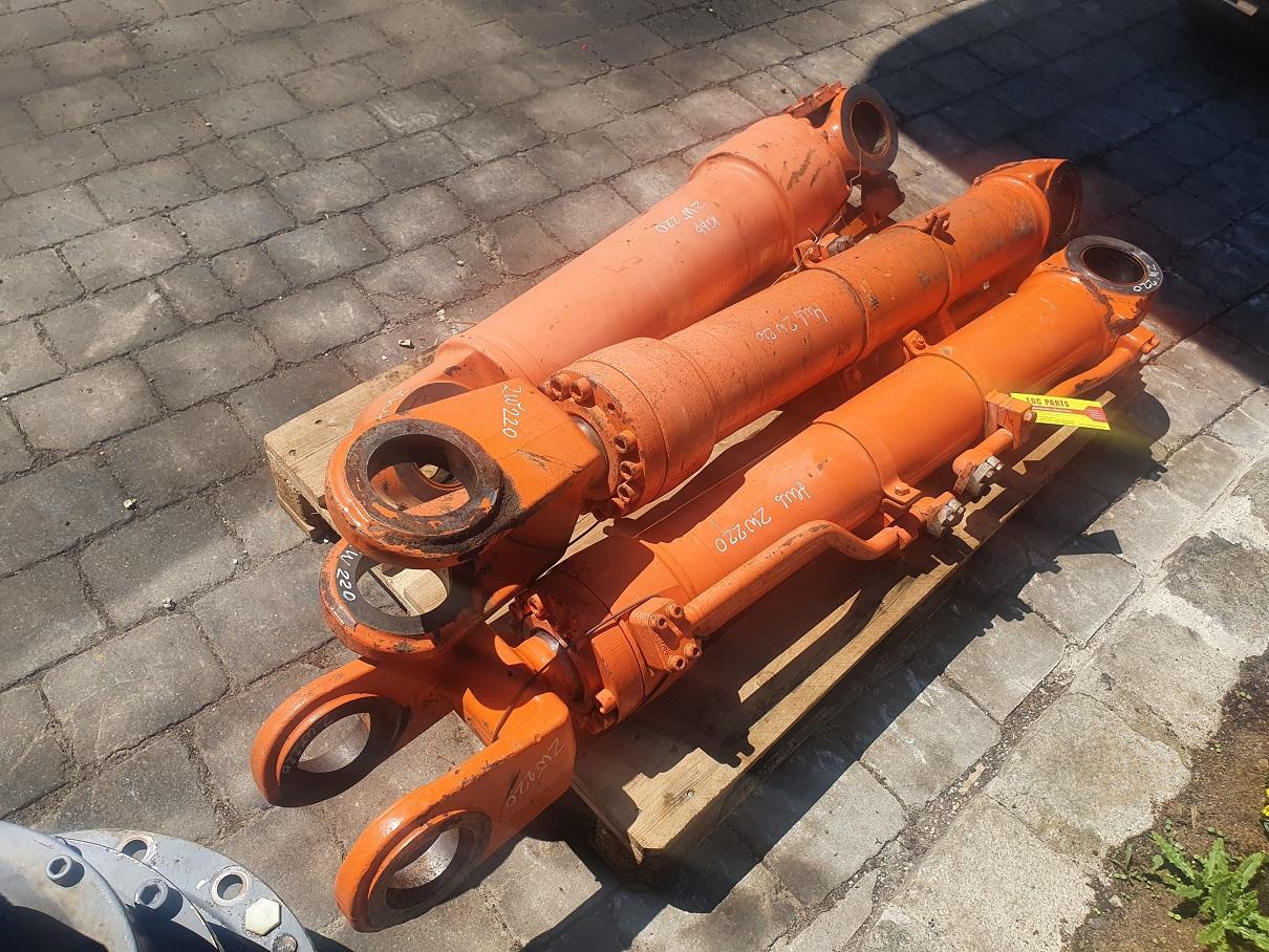 Hitachi ZW 220 - Cilindro hidráulico para Maquinaria de construcción: foto 1 Hitachi ZW 220 - Cilindro hidráulico para Maquinaria de construcción: foto 1