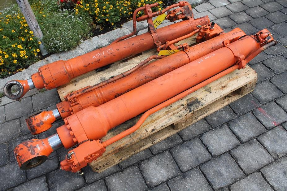 Hitachi ZX 140W - Cilindro hidráulico para Maquinaria de construcción: foto 2 Hitachi ZX 140W - Cilindro hidráulico para Maquinaria de construcción: foto 2