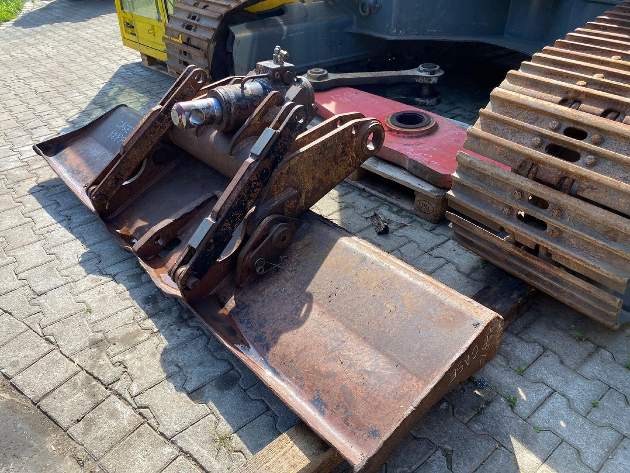 Case 888 P - Implemento para Excavadora de ruedas: foto 1 Case 888 P - Implemento para Excavadora de ruedas: foto 1